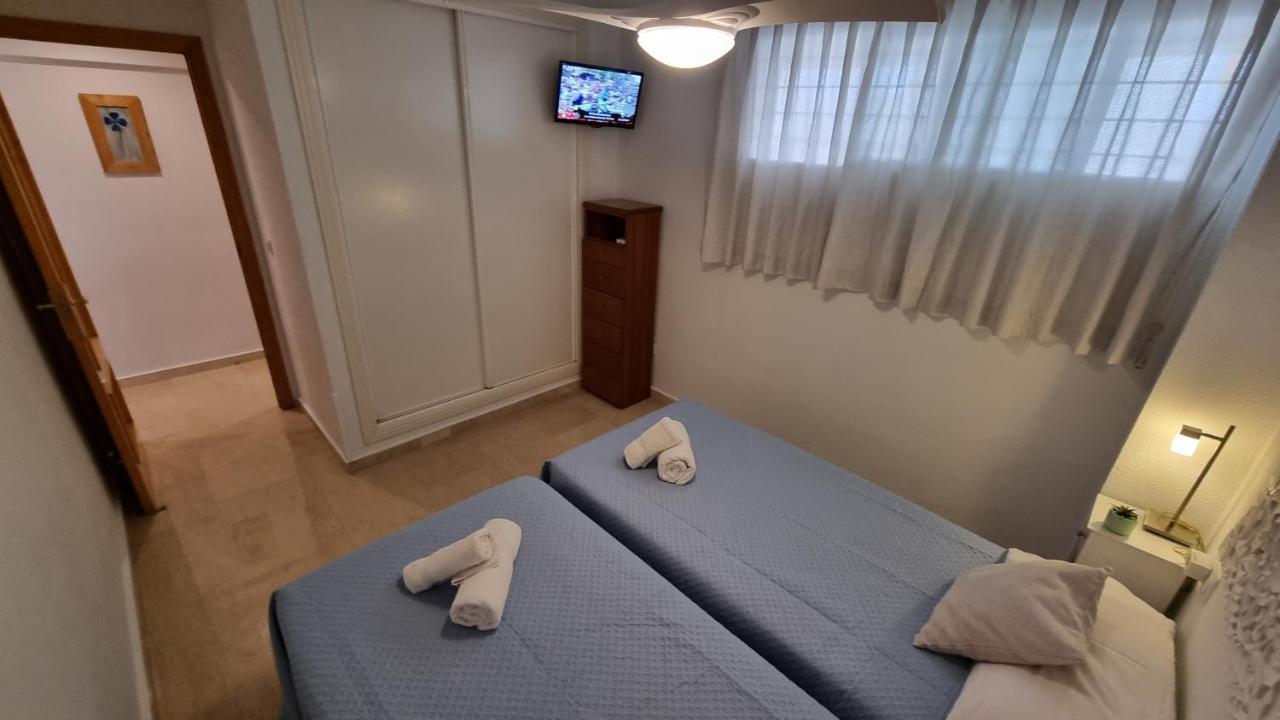 Ideal Familias En Urbanizacion De Lujo A 600M De La Playa Levante Con Wifi, Ac Y Parking Benidorm Luaran gambar