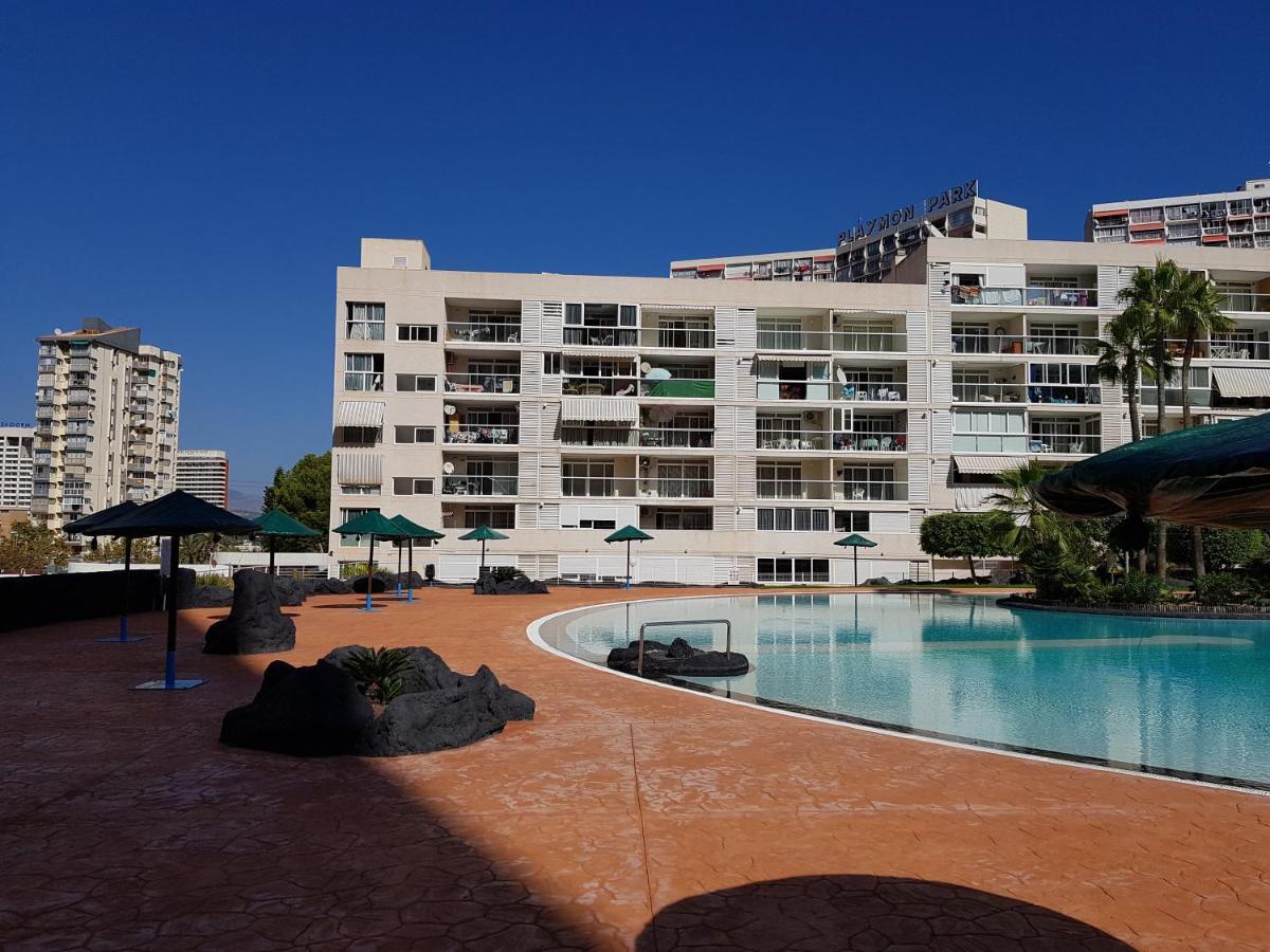 Ideal Familias En Urbanizacion De Lujo A 600M De La Playa Levante Con Wifi, Ac Y Parking Benidorm Luaran gambar